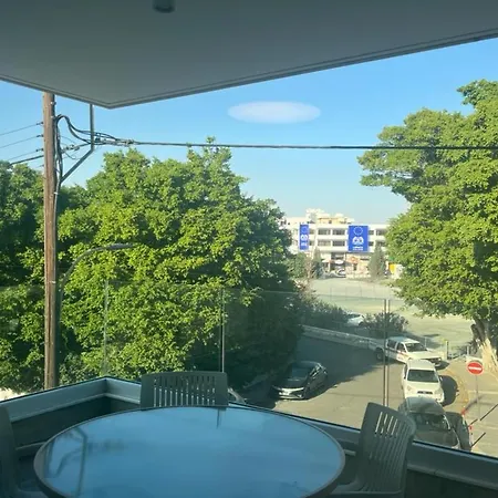 Phaedrus Living Coral Aura Larnaca